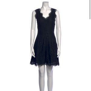 JOIE
Lace Pattern Mini Dress